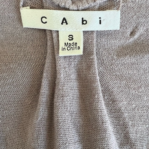 Cabi Women’s Taupe Bow Cardigan Size Small - Picture 5 of 5
